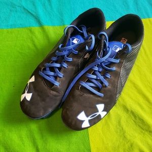 Barelt used Under Armour Mens Cleats